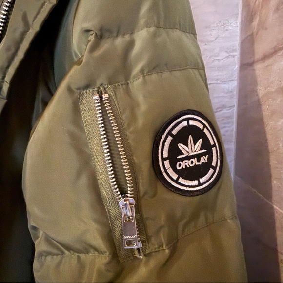 NEW. OLAY Olive Green Quilted Puffer Jacket with Hood - Picture 4 of 13